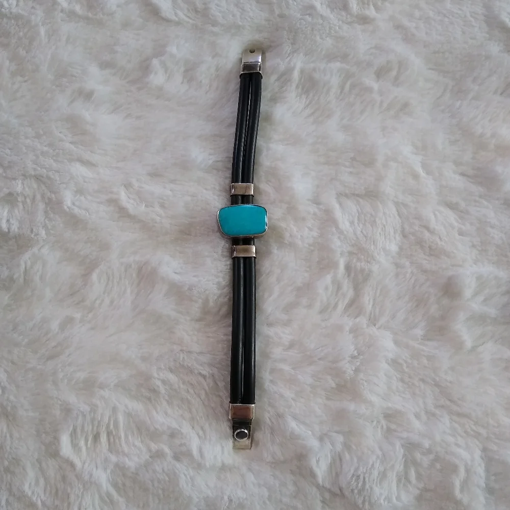 Sterling Silver Turquoise Bracelet